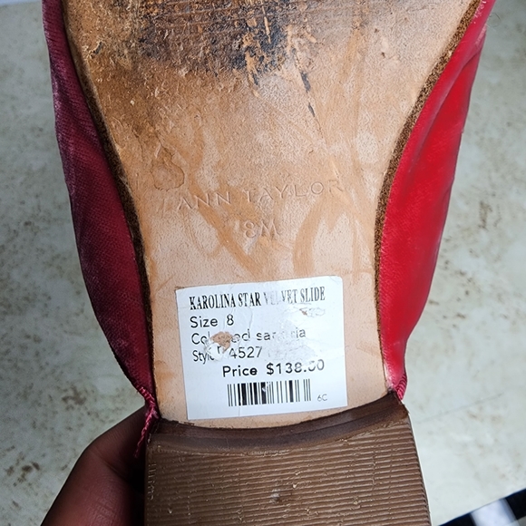 Ann Taylor Karolina Star Velvet Loafer Slides Size 8M - Picture 8 of 10
